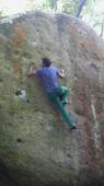 Un inconnu  dans Big Jim 6c+  / Fontainebleau (Petit Bois)